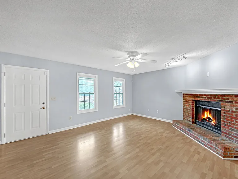 4000 Sand Wedge Cir NW — Photo 29