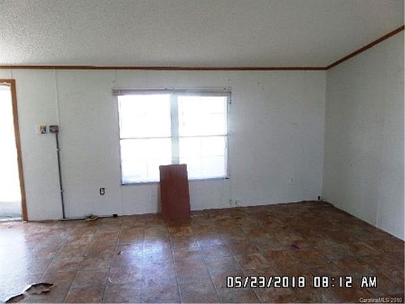 2nd image of 350 Chesapeake Dr