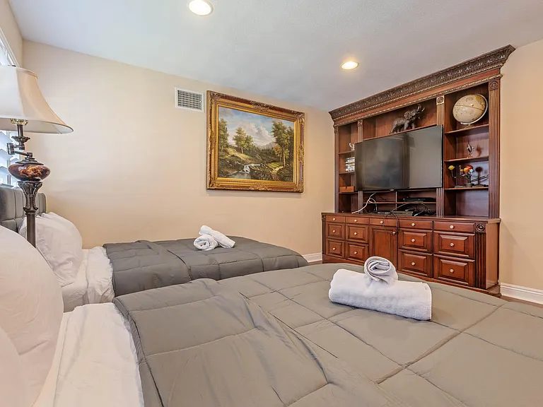 20552 Bergamo Way — Photo 42
