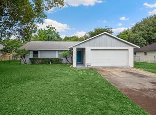 1605 S Grove St, Eustis, FL 32726