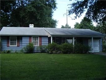 1st image of 13500 Parker Ave
