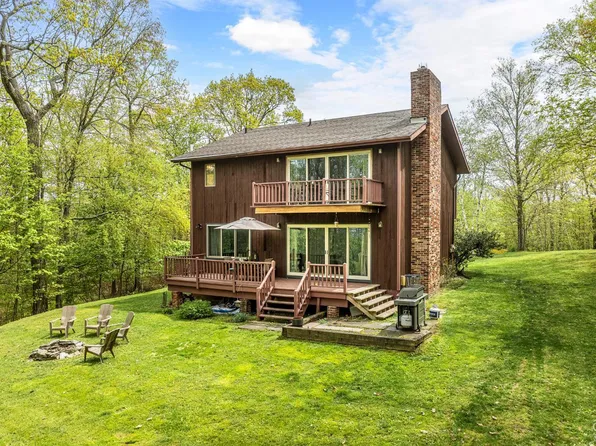 25 Ridgecrest Lane, Millerton, NY 12546