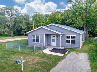 414 N Walnut St, Lagrange, IN 46761