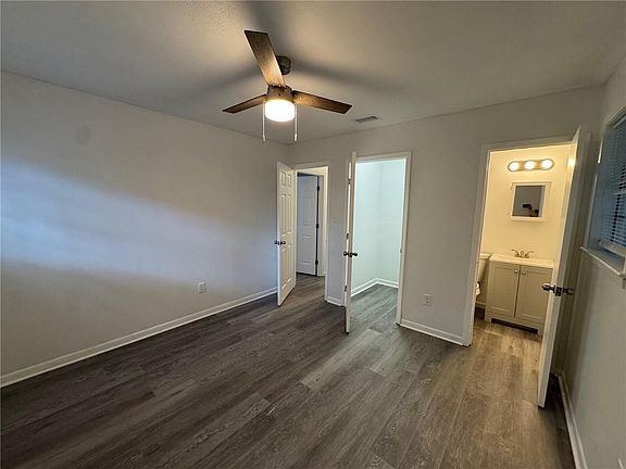3rd image of 1659 Hand Ave