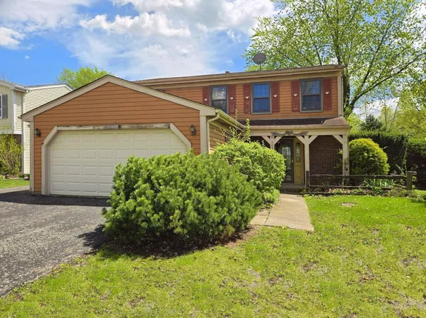 885 Edenwood Dr, Roselle, IL 60172