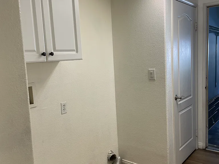 17955 Lost Canyon Rd — Photo 3