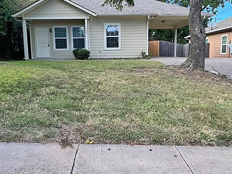 817 W Lamar St — Photo 20