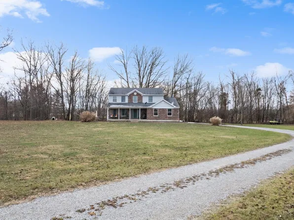 117 Spearhead Dr, Lake Waynoka, OH 45171