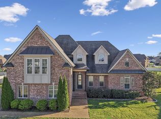 832 Brook Trl, Lebanon, TN 37087