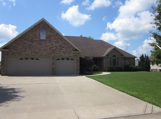 1328 Watertree Rd, Terre Haute, IN 47803
