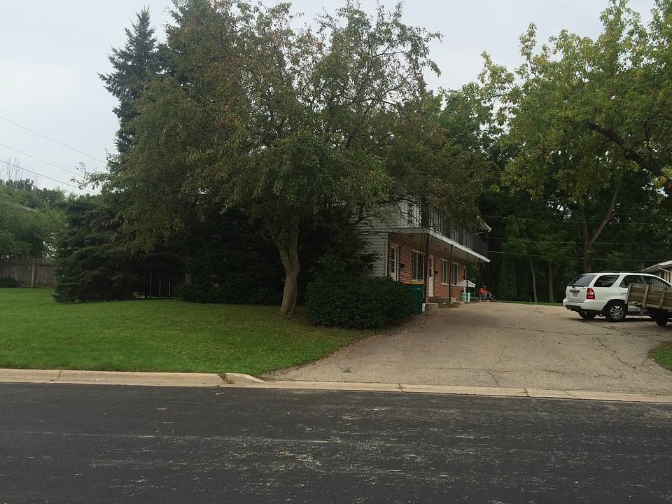 2nd image of 536 Melody Ln