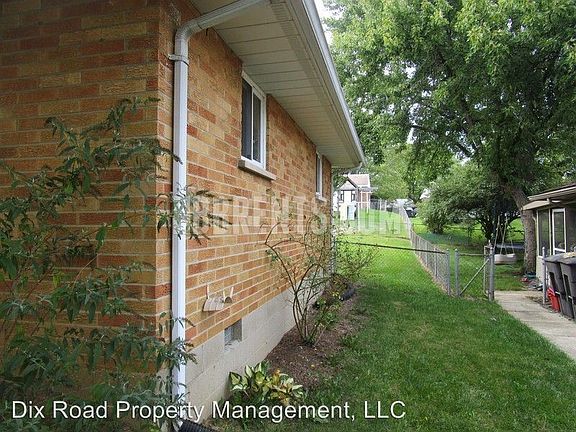 2nd image of 653 Peach Orchard Dr