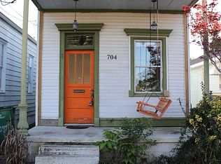 704 Newton St, Gretna, LA 70053