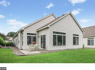 2636 Oak Ridge Trl, Woodbury, MN 55125