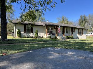 434 Sanders Ferry Rd, Hendersonville, TN 37075