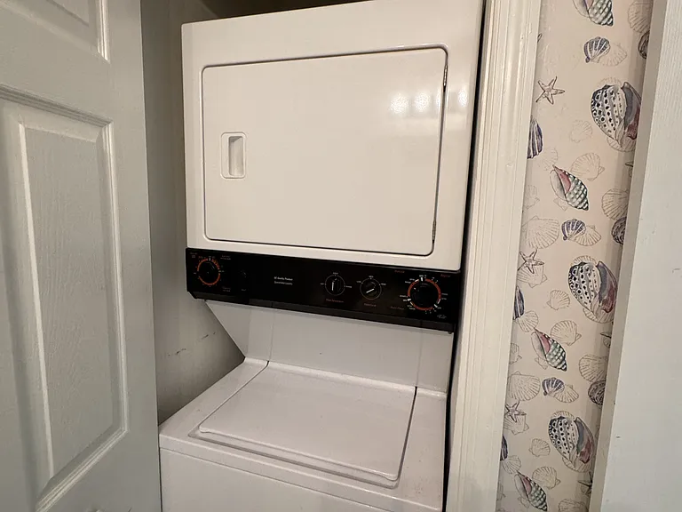 556 White River Dr #44B-1 — Photo 11