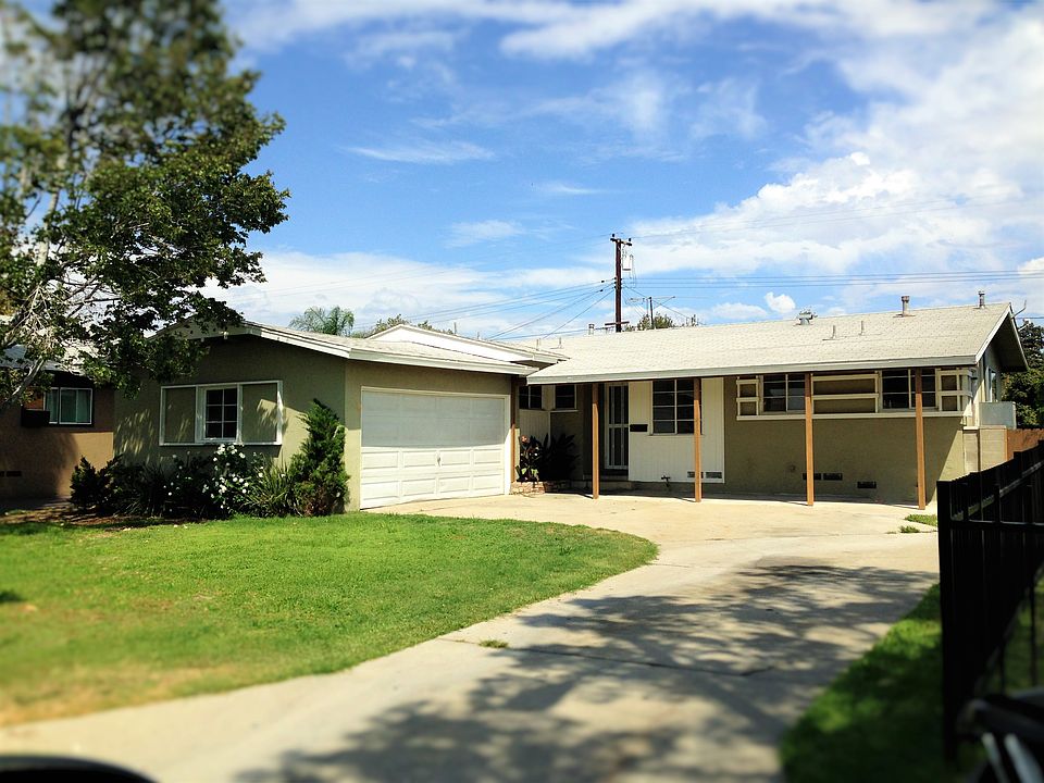 1st image of 4032 N Woodgrove Ave