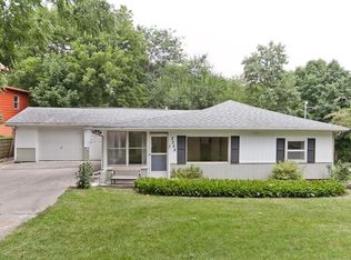 2248 Coldstream Ave NE, Cedar Rapids, IA 52402