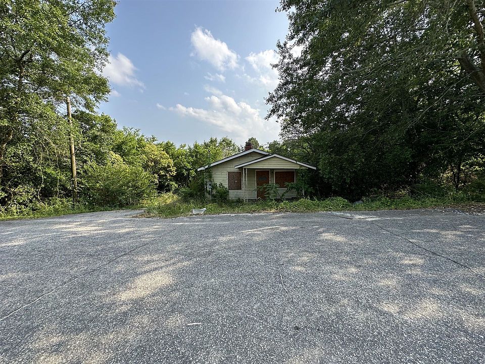 1st image of 360 Euclid Ave