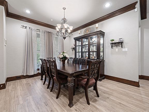 5th image of 4002 Shadow Ridge Ln