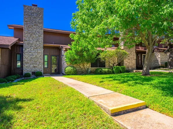 2007 W Lane Dr, Kerrville, TX 78028