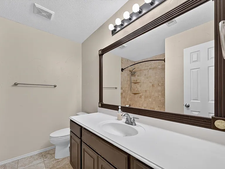 3960 Bexhill Dr — Photo 13