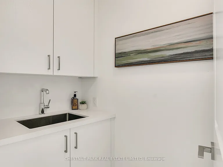 1700 Avenue Rd #Penthouse 706 — Photo 36