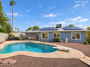 2031 E VISTA Drive, Phoenix, AZ 85022