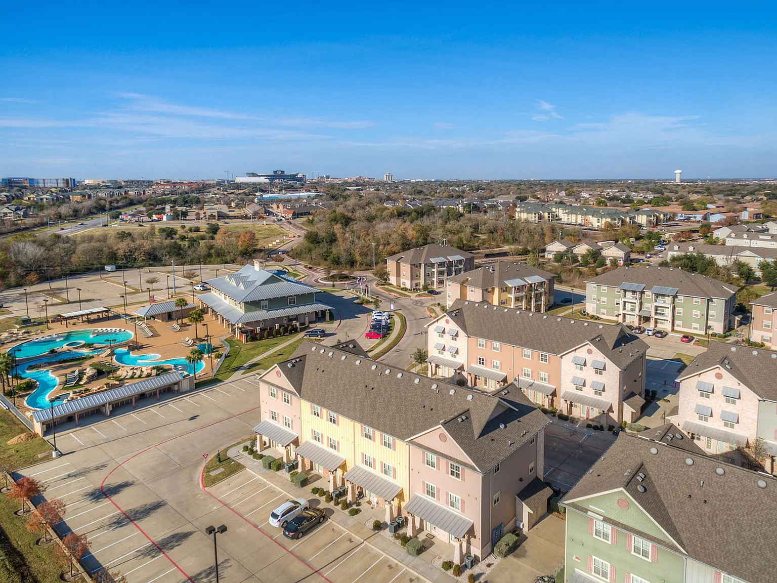 Campus Village College Station — Photo 1