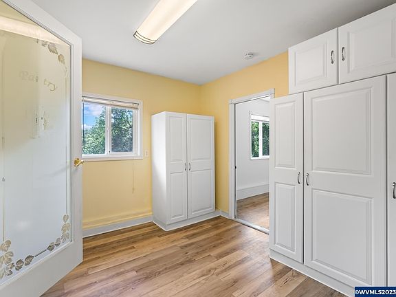 5th image of 23167 SE Van Curen Rd