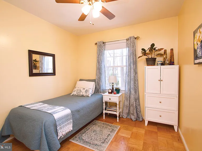 886 Azalea Dr #22 — Photo 16