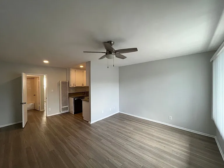 11937 Avon Way — Photo 10