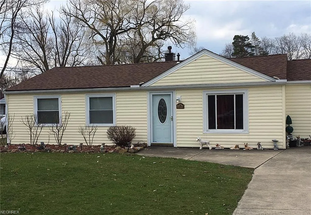 3734 Grafton Rd photo 1