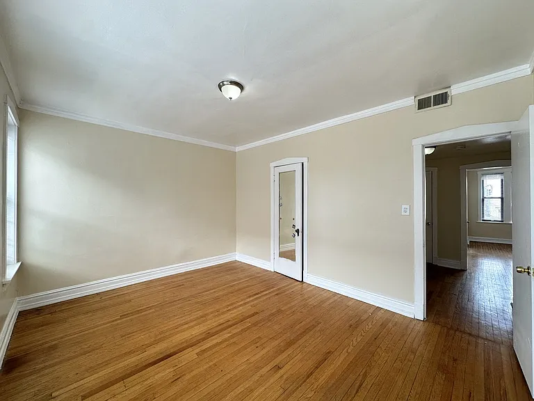 1670 W Pratt Blvd #3 — Photo 18