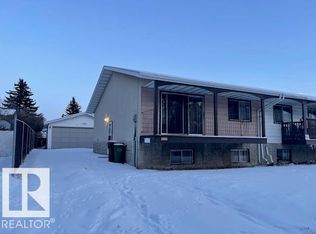 13123 31st St NW, Edmonton, AB T5A3A3