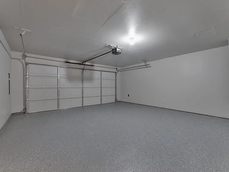 1805 Mesquite Ln — Photo 30