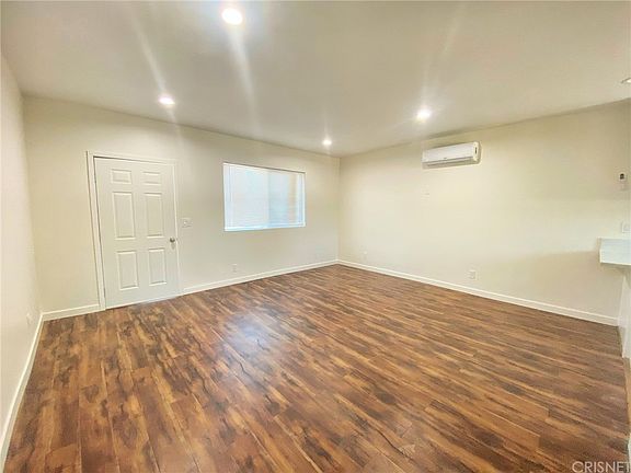 3rd image of 20245 Bassett St