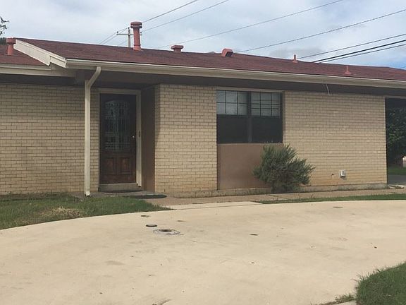 2nd image of 626 Birchwood Ln #B