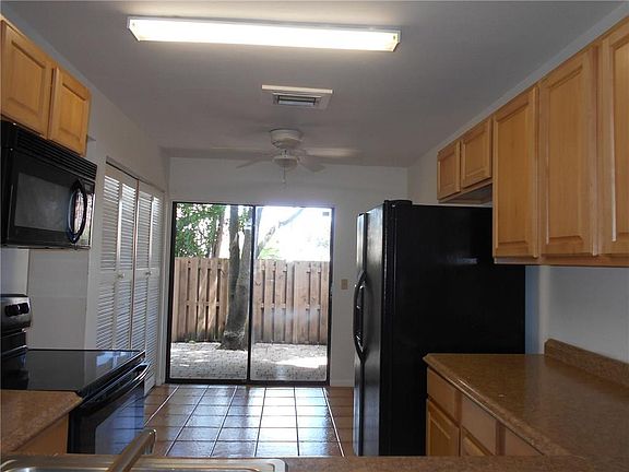 5th image of 2306 SW 81st Avenue #2306