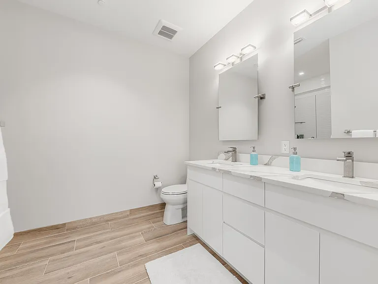 41 SW Seminole St #306 — Photo 21