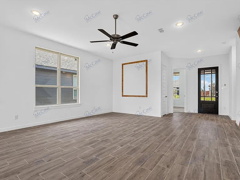 620 Godley Rnch — Photo 4