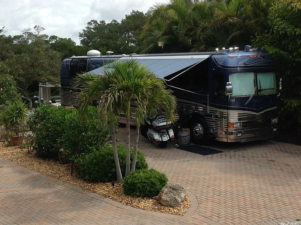 11900 Cortez Rd W Suite 36, Cortez, FL 34215