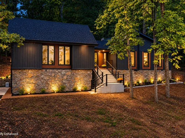 105 Nathan Forest Ct, Hendersonville, TN 37075