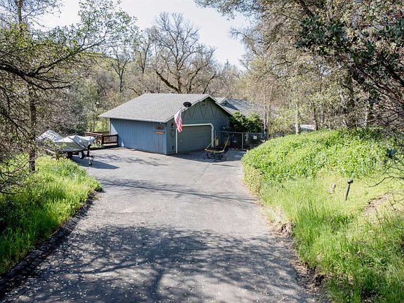 3rd image of 39844 Pierce Lake Dr