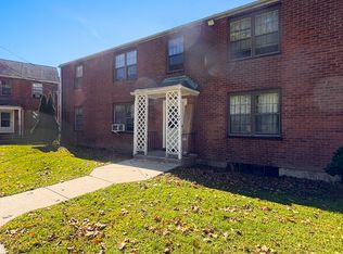 50 Mencel Cir Unit B, Bridgeport, CT 06610