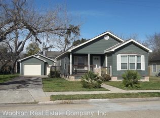 404 E Forrest St, Victoria, TX 77901