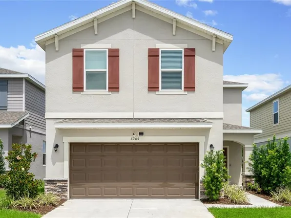 3205 Amaranth St, Tavares, FL 32778