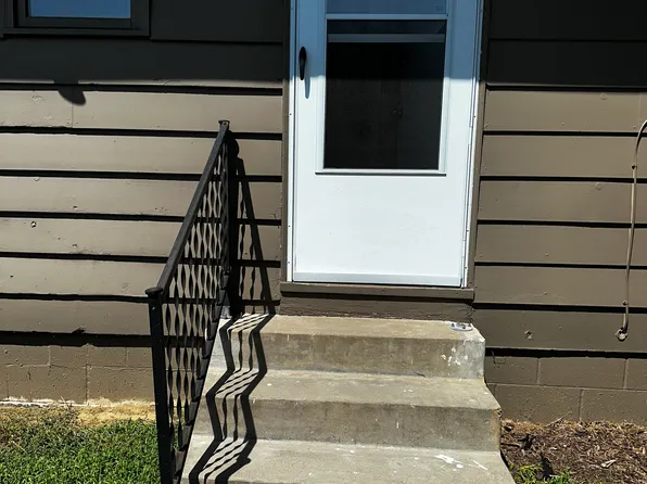 3431 2nd Ave #1/2, Council Bluffs, IA 51501