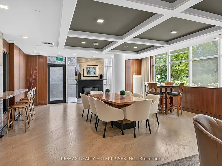 1575 Lakeshore Rd W #340 — Photo 39