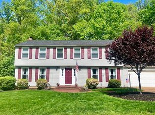 15336 Edgehill Dr, Dumfries, VA 22025